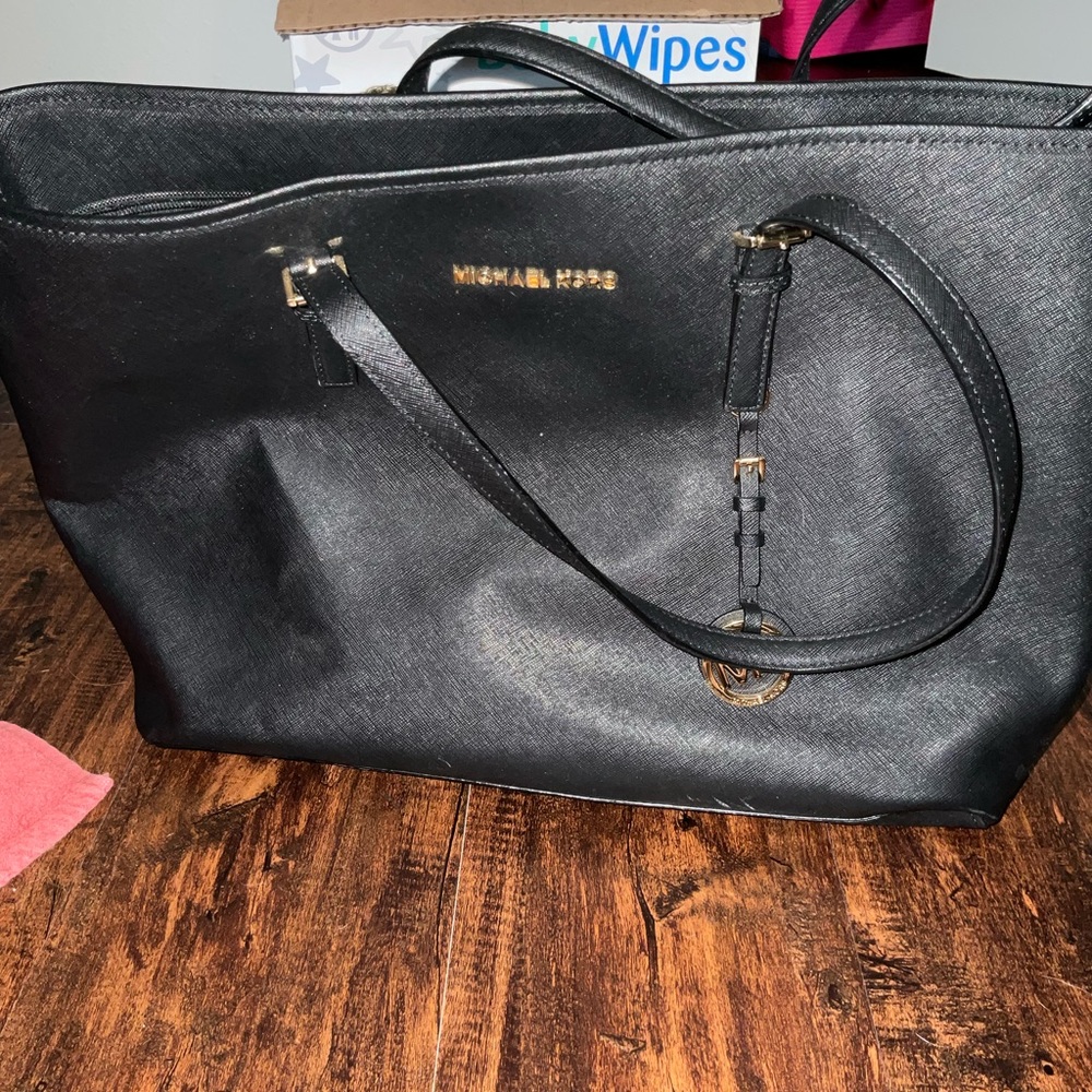 Black Michael Kors, laptop tote